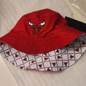 Reversible Chicago Bulls Bucket Hat